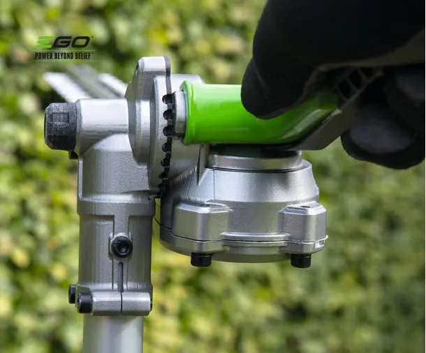 Cortasetos a batería EGO HTA2000 de uso profesional para Multitool